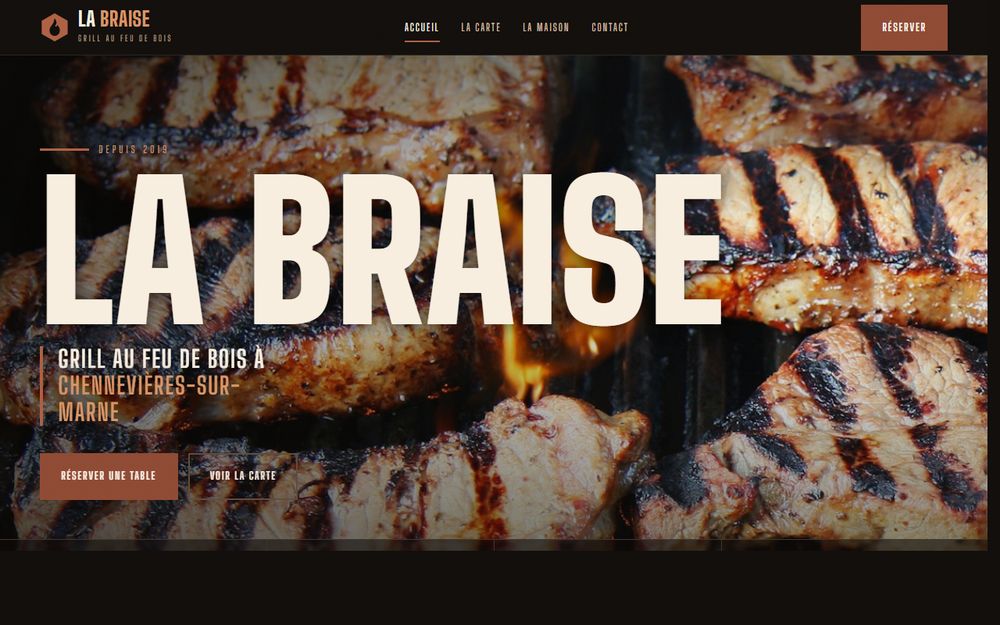 Capture du site de démonstration La Braise, restaurant grill : titre sur fond sombre et photo de viande grillée.